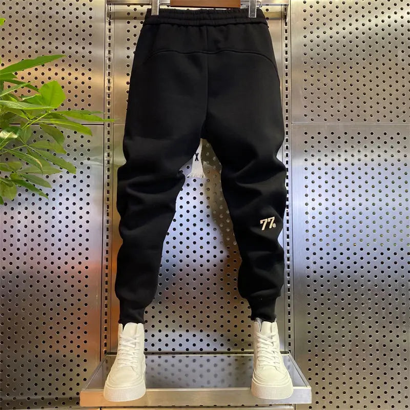 Troi | Hosen im modernen Stil