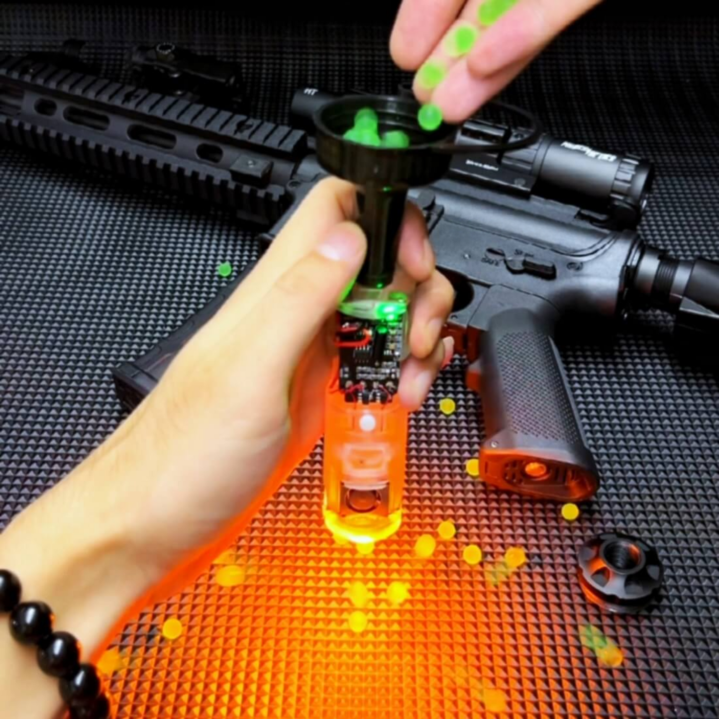 Smoke Wolf | Elektronischer Schalldämpfer für Gel Blaster & Airsoft (14 mm CCW)