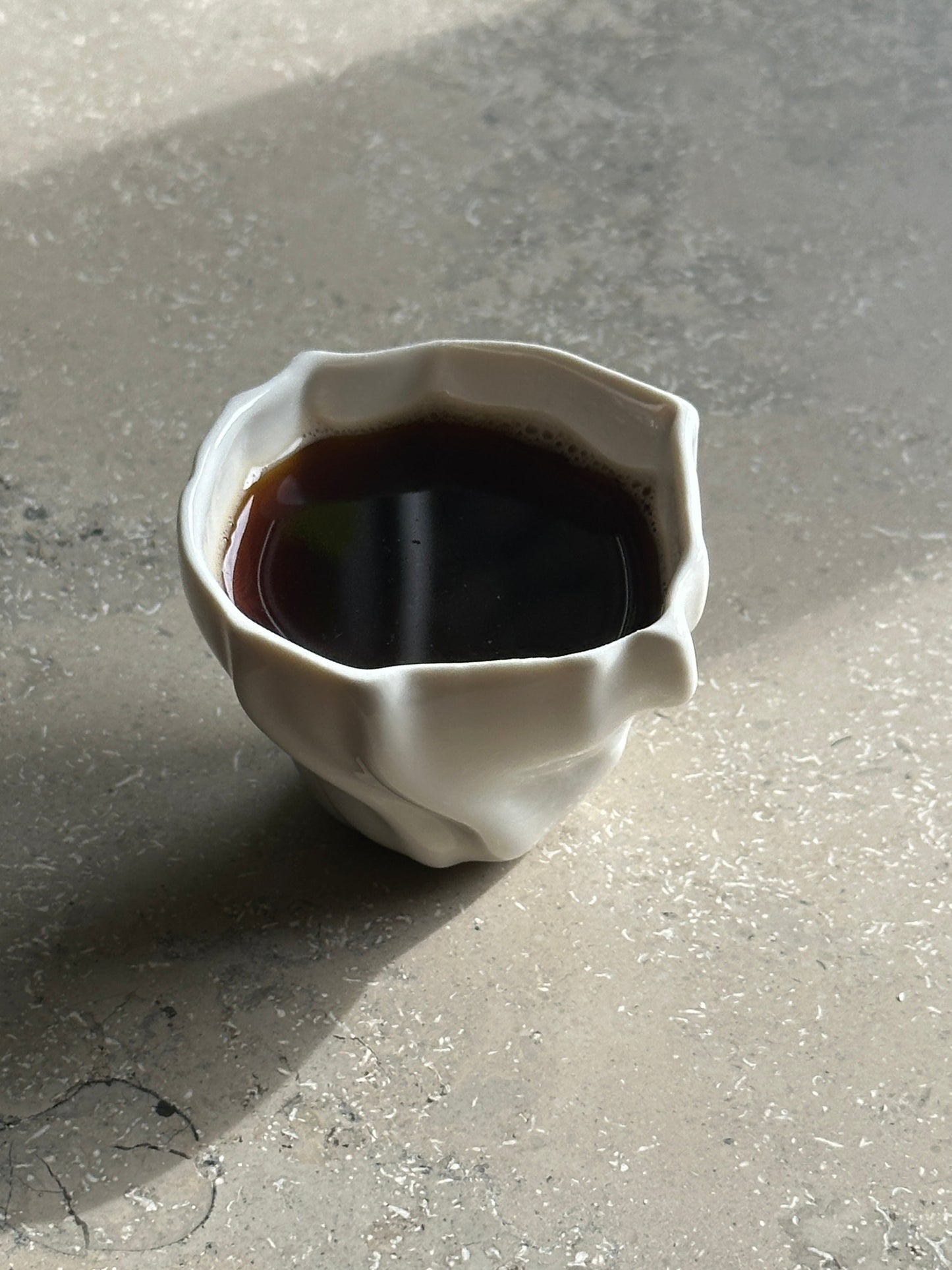 Weisse Espressotasse