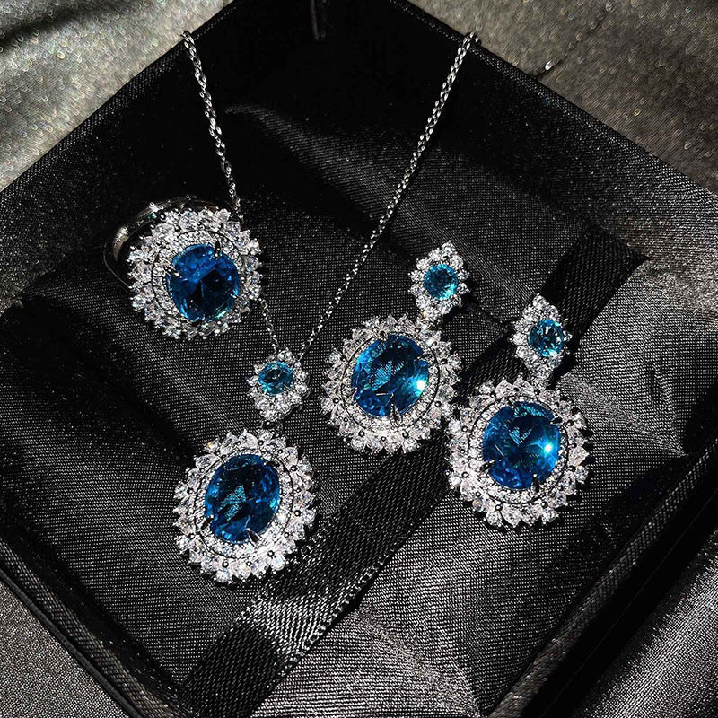 Selene Aurelia Set